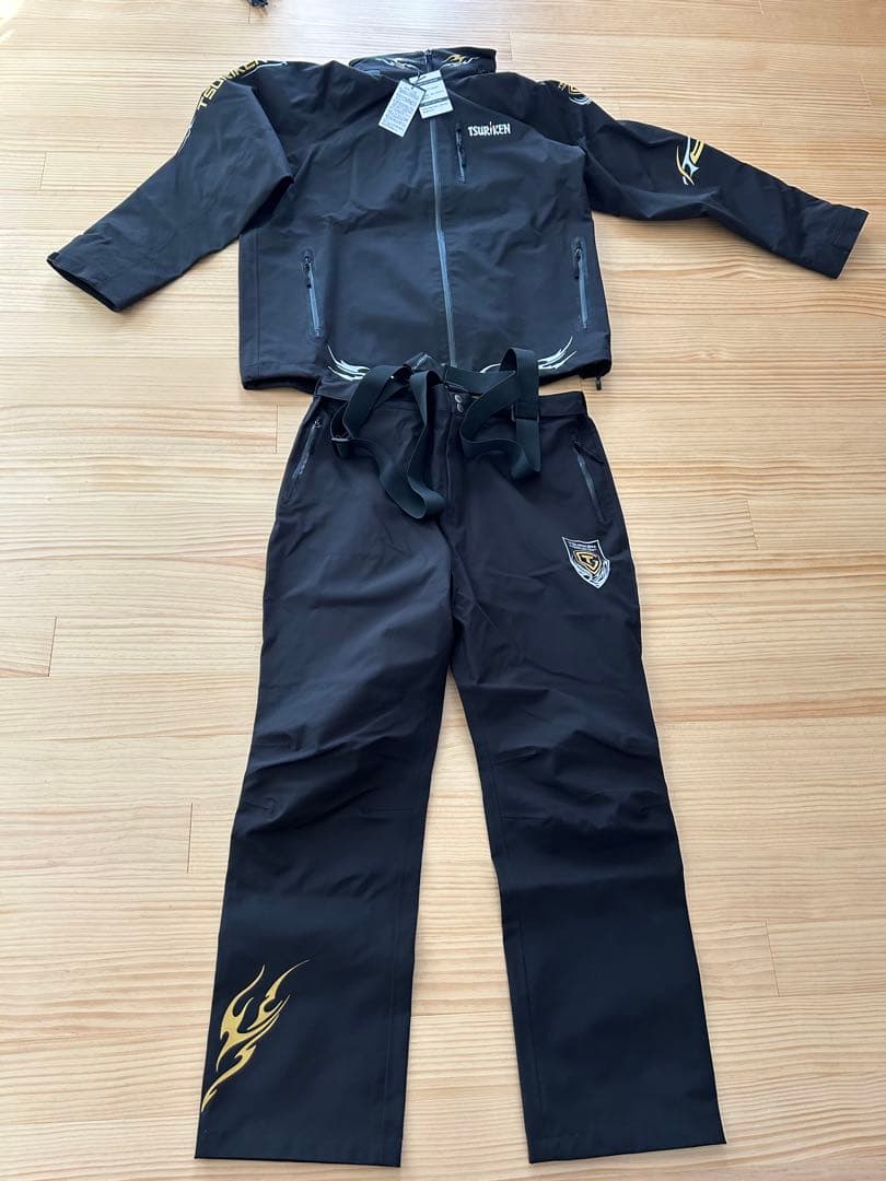 11/20まで売り尽くしセール　釣研レインスーツ２５１WEBショップ限定販売品