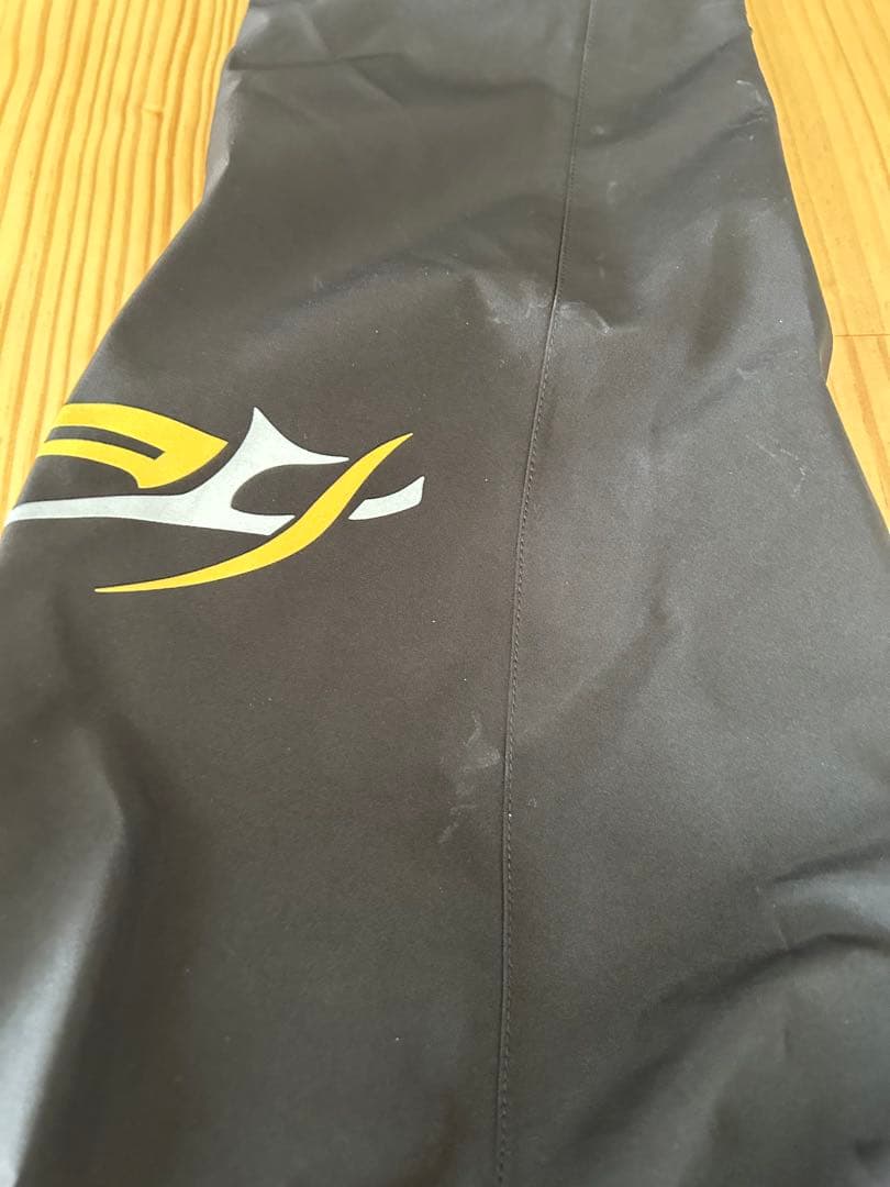 11/20まで売り尽くしセール　釣研レインスーツ２５１WEBショップ限定販売品