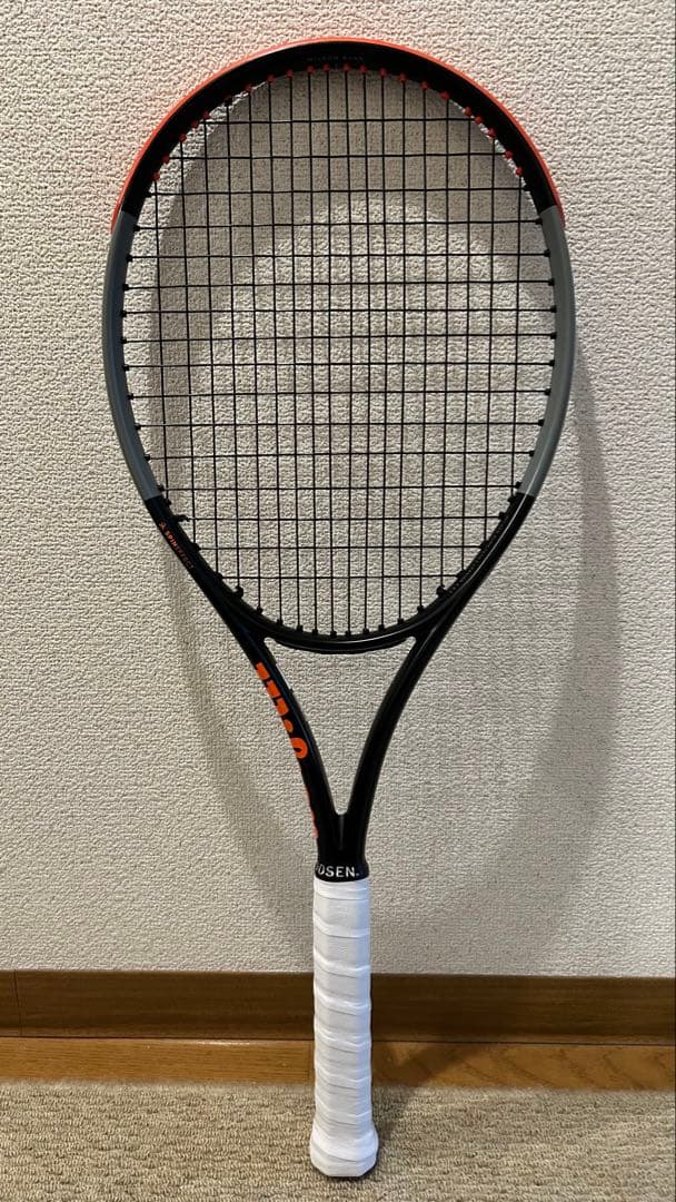 Wilson BURN 100S v4.0 3G テニスラケット