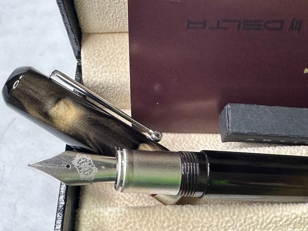 新品未使用 オロビアンコ デルタ コラボ万年筆 コンパーニョ ダークグリーン