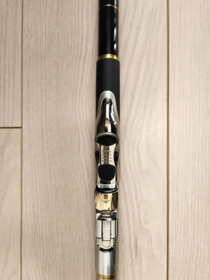 ダイワ トーナメント磯 剛剣 1.85-53