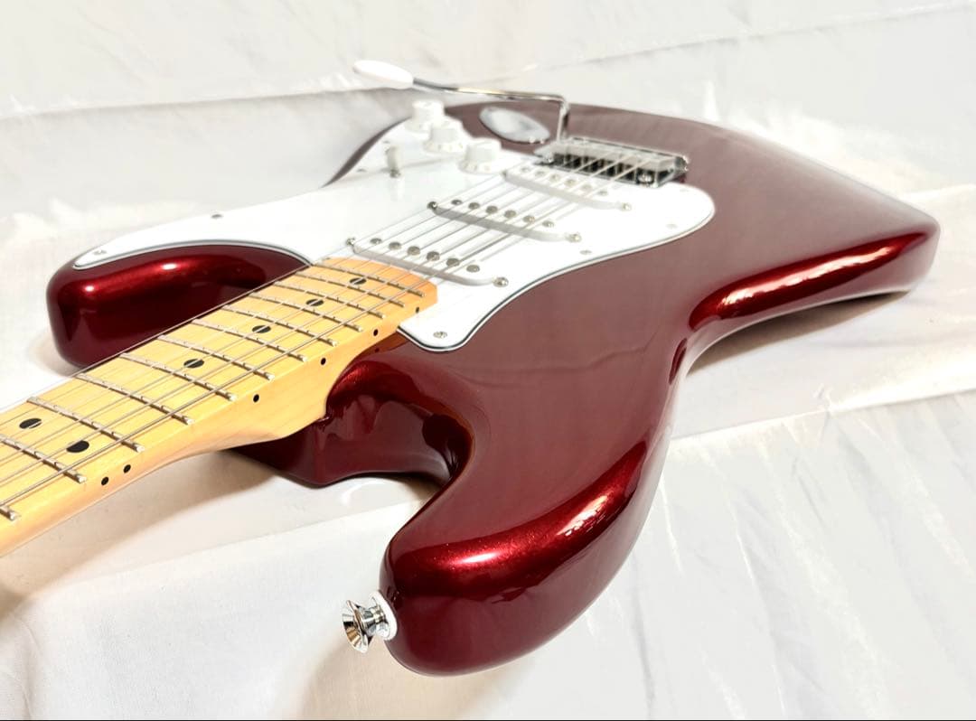 【美品、2024年製】Fender ストラトキャスター Standard