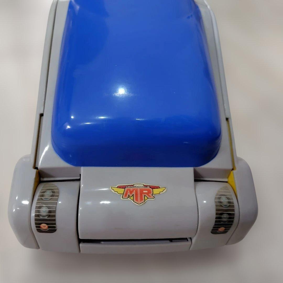貴重　新品電池交換済み　トミカ マグナムパトレーラー ハイパーブルーポリス