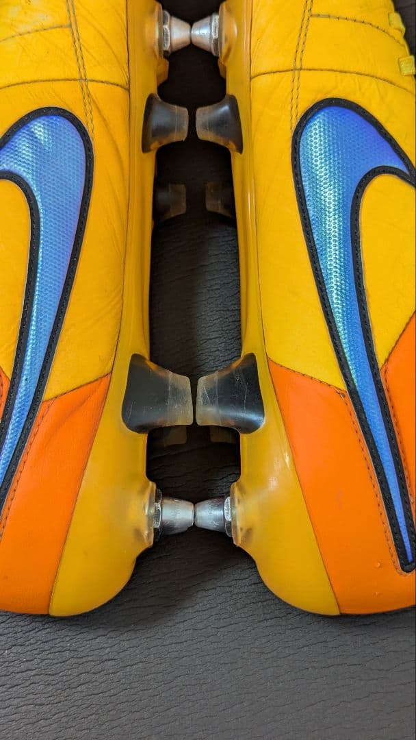 NIKE サッカースパイク ティエンポ レジェンド SG ナイキ　シューズ