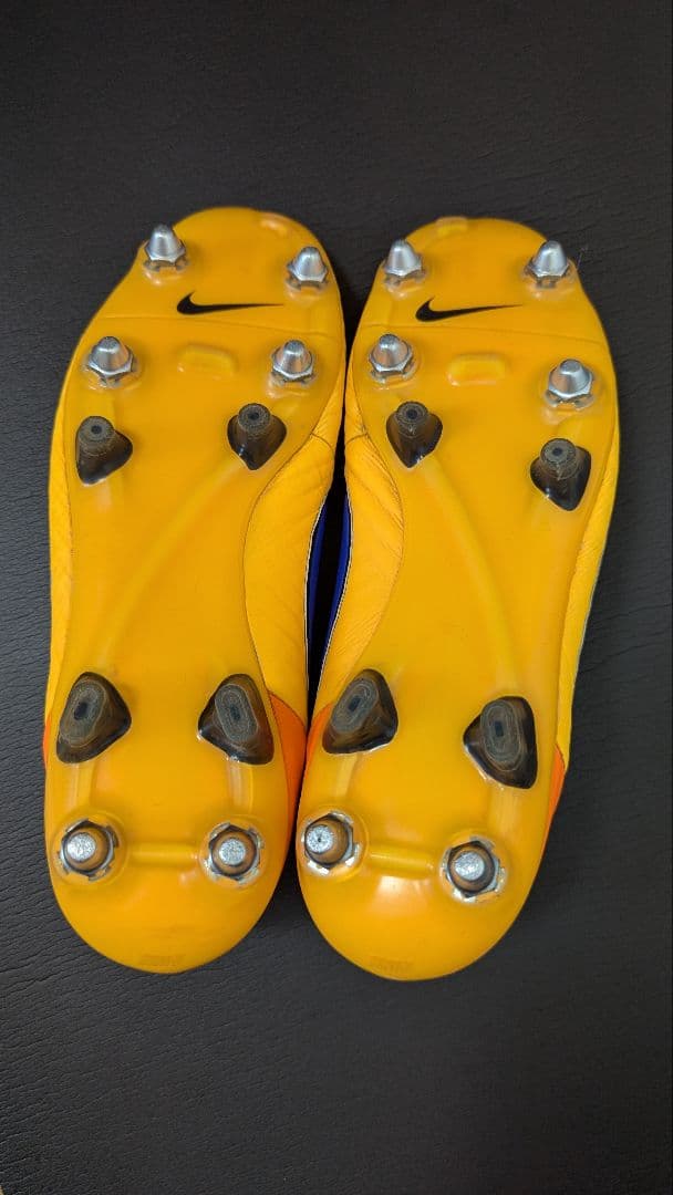 NIKE サッカースパイク ティエンポ レジェンド SG ナイキ　シューズ