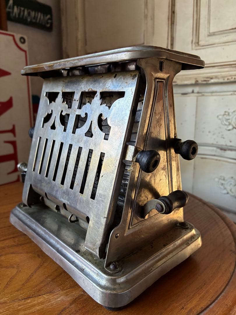 アンティーク　トースター　美しい　メタル　トースター　アメリカ　1920年代