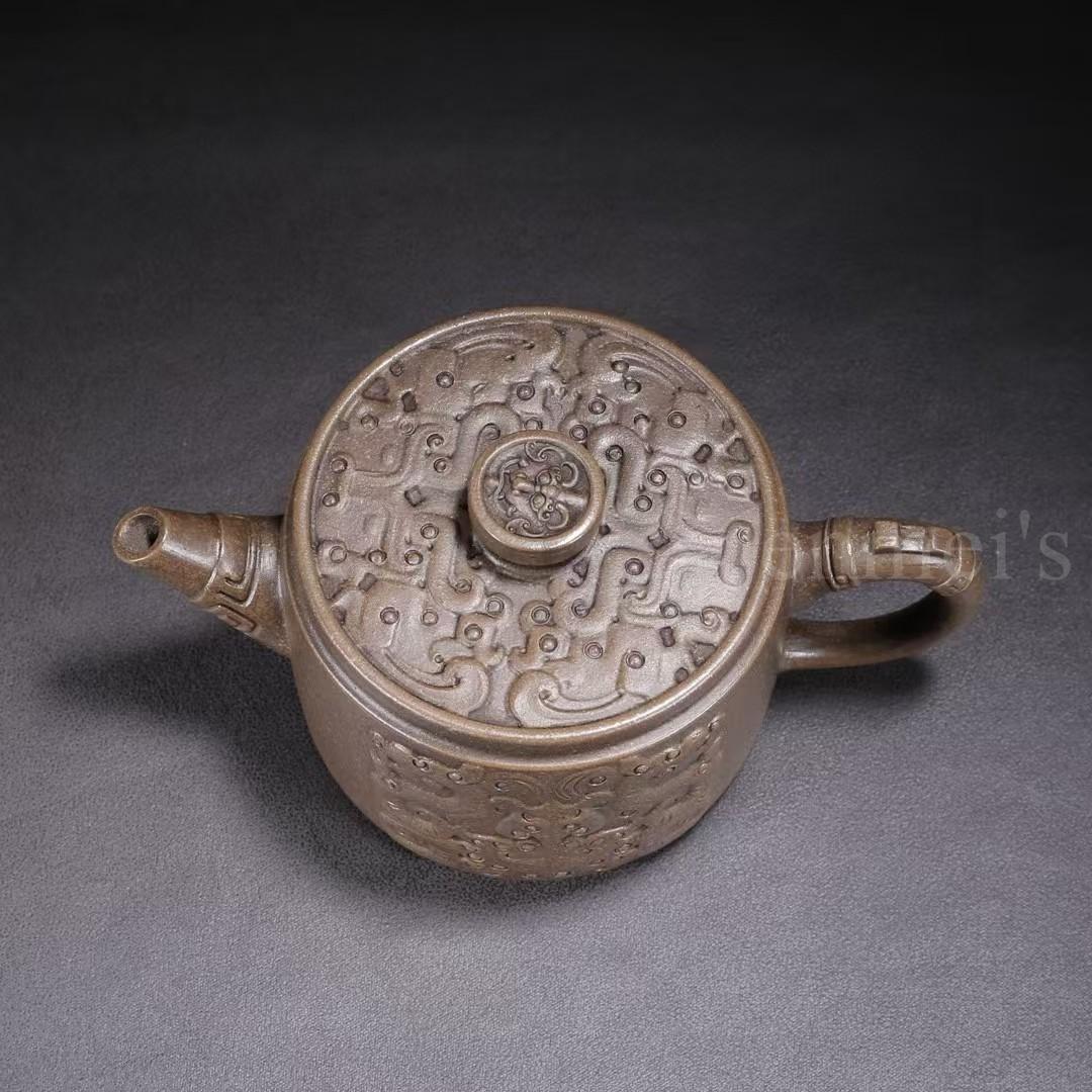 中国古美術・原鉱古銅泥龍鳳呈祥紫砂壺・底款：武陵芸人 蓋款：顧景舟・紫砂壺・茶壺