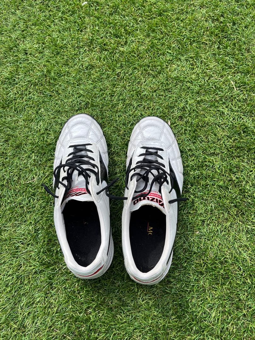 ミズノ　モレリア　TF 26.5