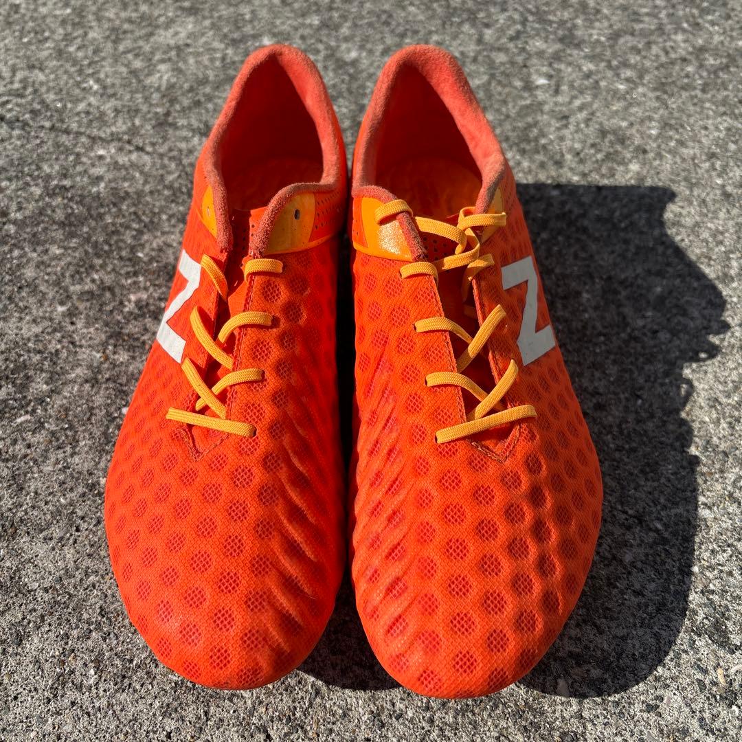 New Balance オレンジ サッカーシューズ　 28センチ