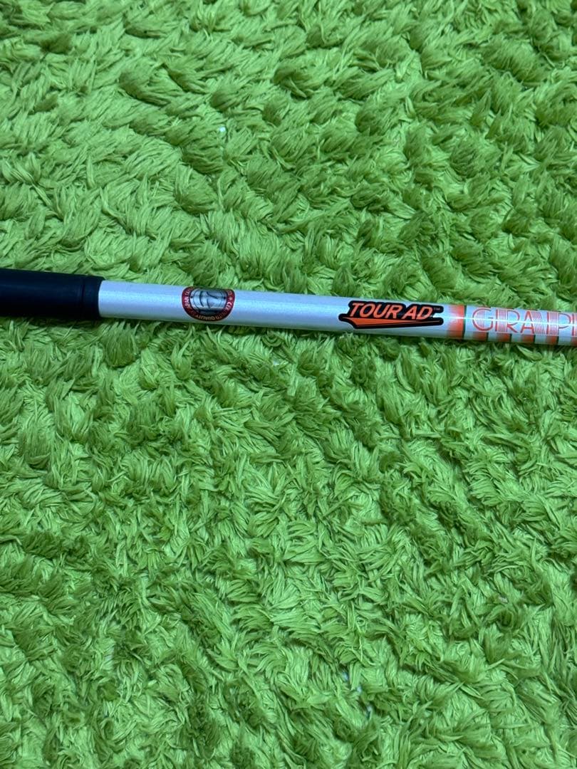 テーラーメイドスリーブ付　グラファイトデザイン　ツアーAD DI6-S