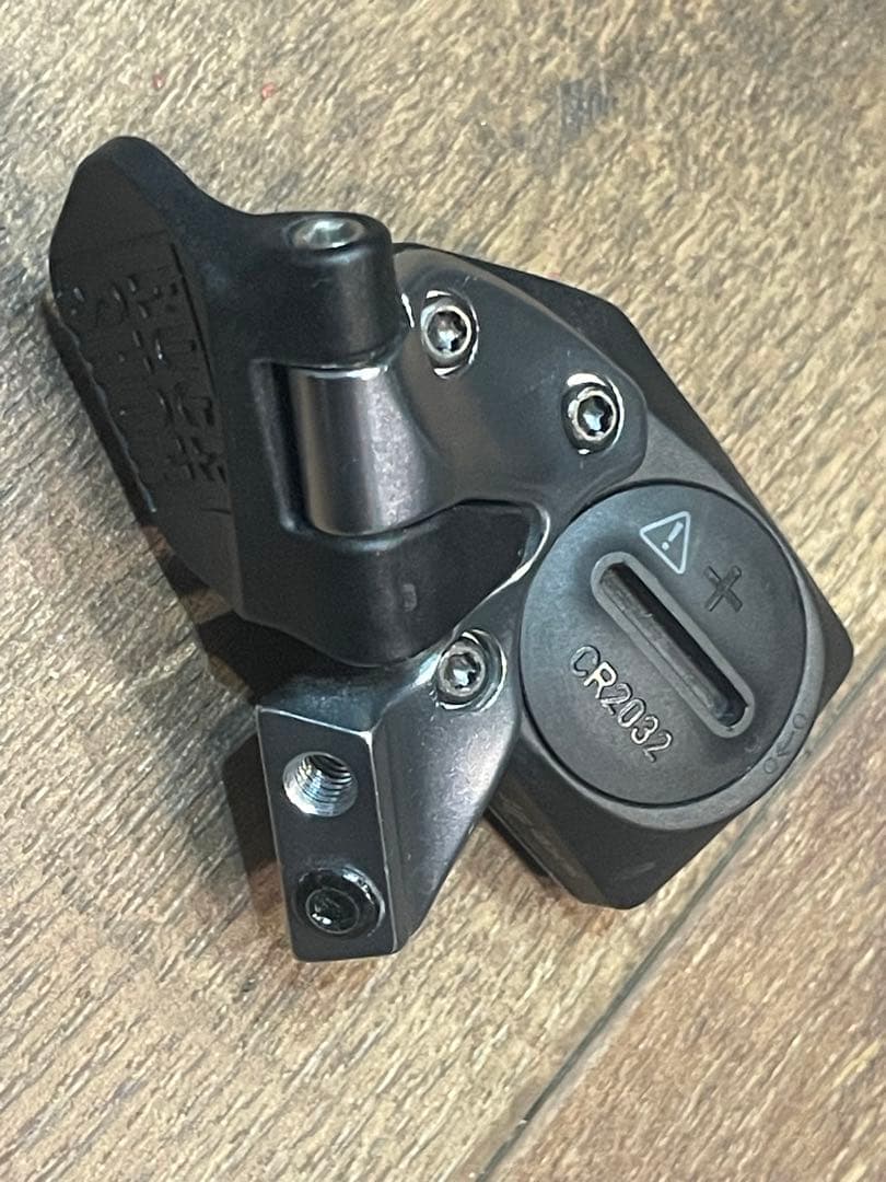 ROCKSHOX Reverb AXS 電動ドロッパーシートポスト30.9mm