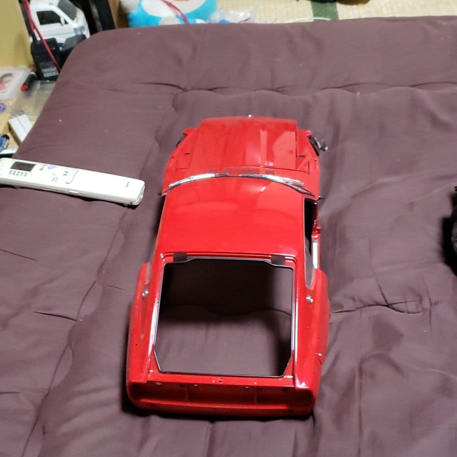 創刊号フェアレディZ未完成です。