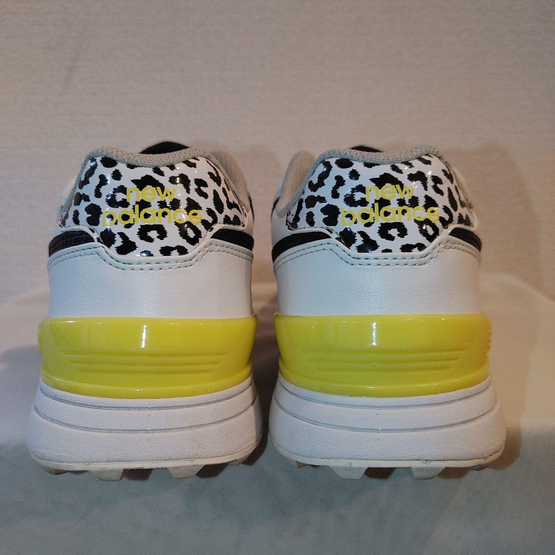 ニューバランス　ゴルフシューズ 23.5センチ　ホワイト　ダイヤル