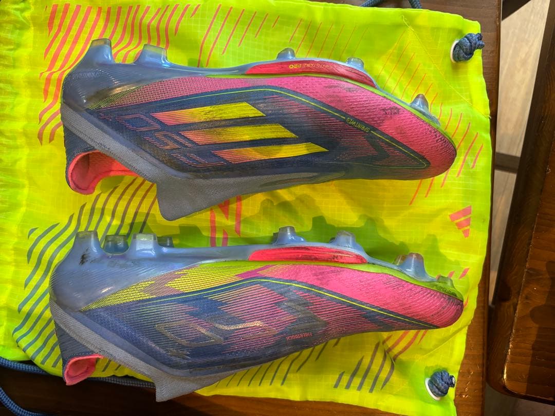 adidas F50 サッカーシューズ 青/ピンク