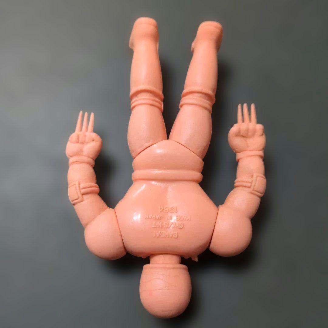 キン肉マン　キン消し　キンケシ　プラ　ストロングファイター　肌色　ウォーズマン