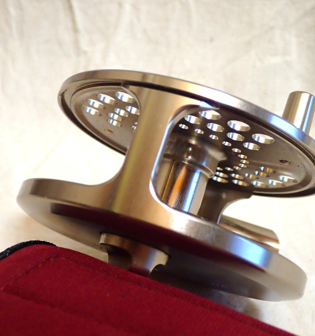 Alltmor 300D /DAIWA 　フライリール ケース付き