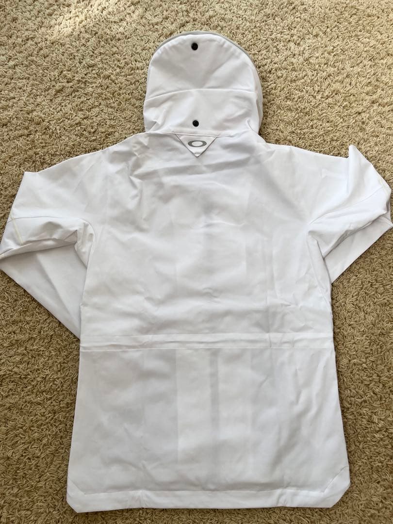 【新品】Oakley フード付きジャケット ホワイト