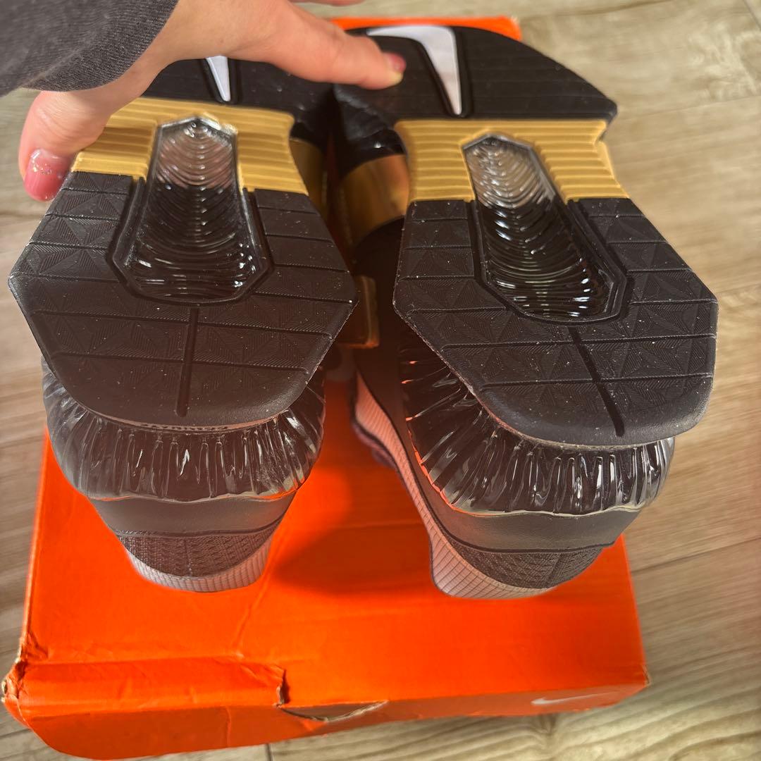 ナイキ　ロマレオス4 28cm