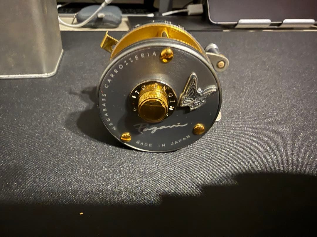 美品　メガバス　Pagani P200