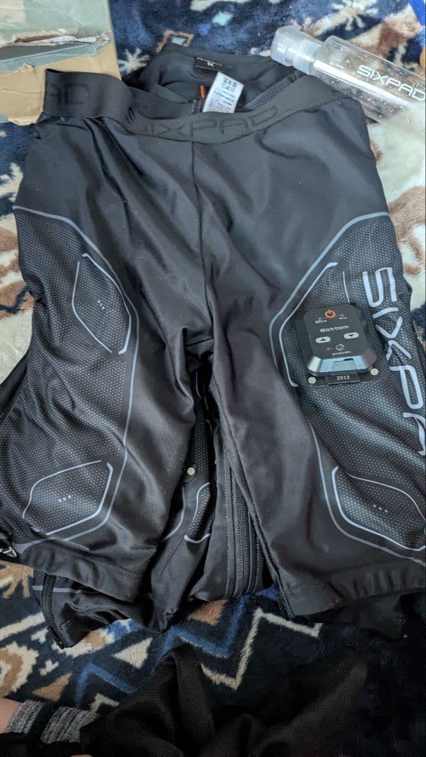 SIXPAD EMSトレーニングウェアセット