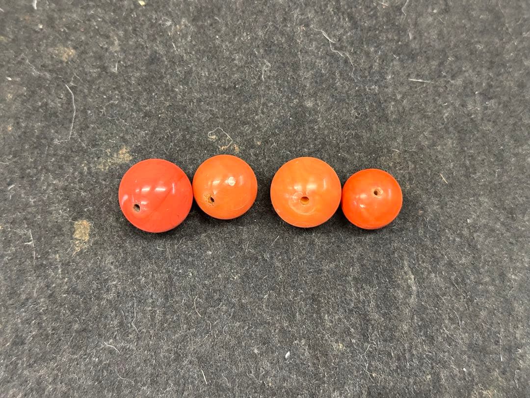 本珊瑚玉4 點 赤珊瑚珠子 根付 和服小物 數珠 珊瑚丸玉 珊瑚珠子