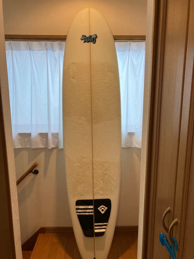 ホワイトファンボード ストライプデザイン