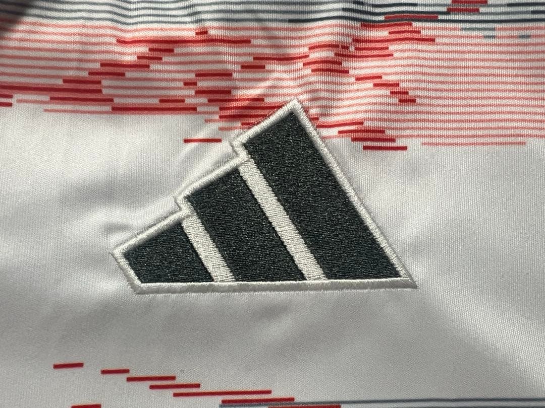 adidas バイエルン ミュンヘン 2025-2026 アウェイ ユニフォーム