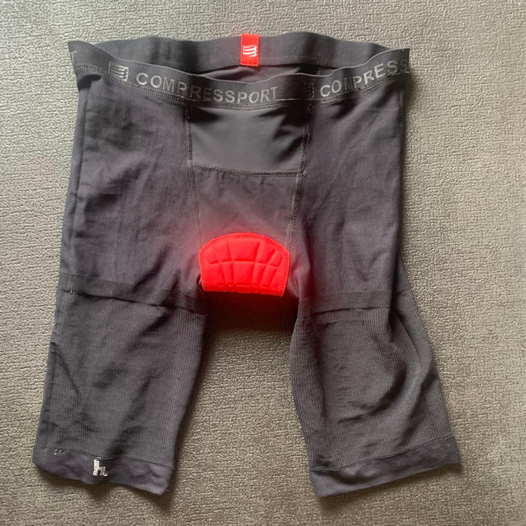 サイクリング　 COMPRESSPORT トライアスロンウェア Lサイズ