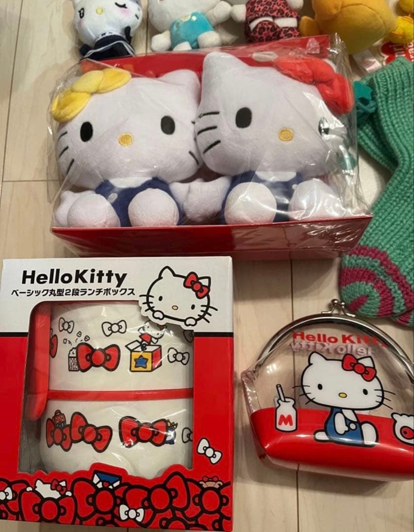 サンリオ キティ ぬいぐるみ マスコット ハローキティ 大量 まとめ売り 雑貨