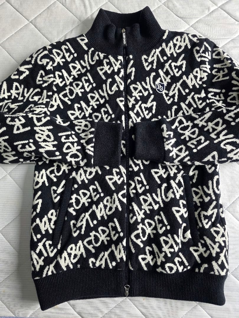 お値下げしました！美品パーリーゲイツ蓄熱裏地付きジップジャケット４