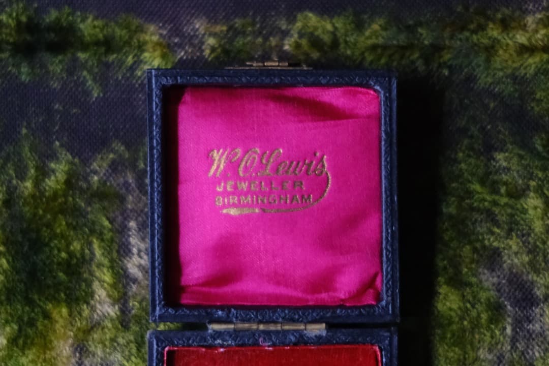 イギリスアンティーク｜ジュエリーボックス（36）