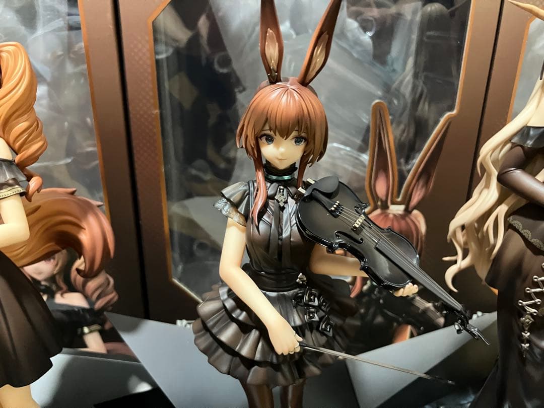 前航遠歌　アーミヤ　フィギュア　アークナイツ