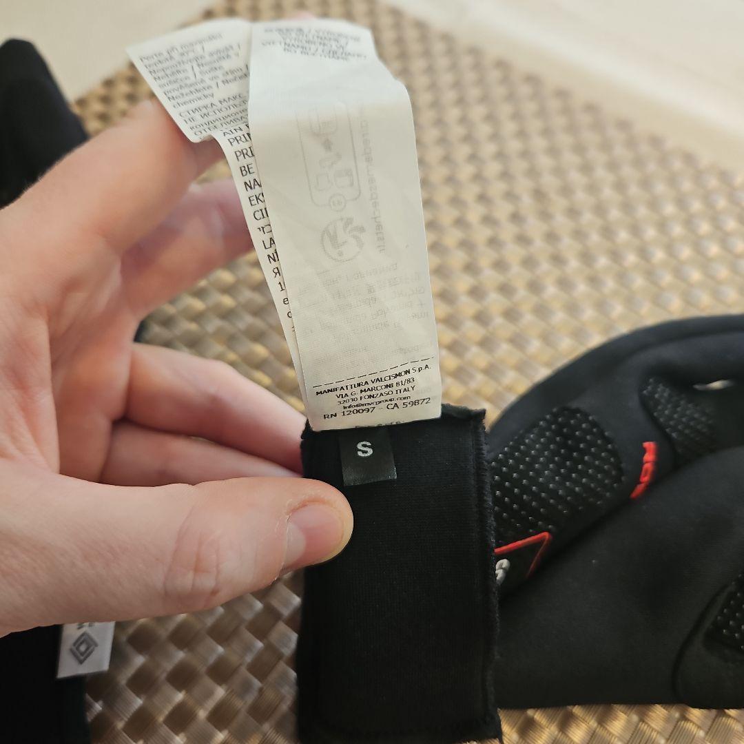 Castelli Perfetto Ros グローブ S ウィンドストッパー