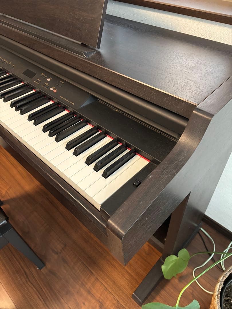 A　YAMAHA CLP-820 Clavinova クラビノーバ