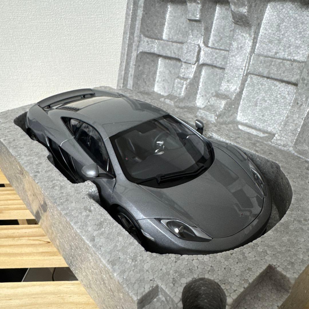 AUTOart 1/18 マクラーレン MP4-12C