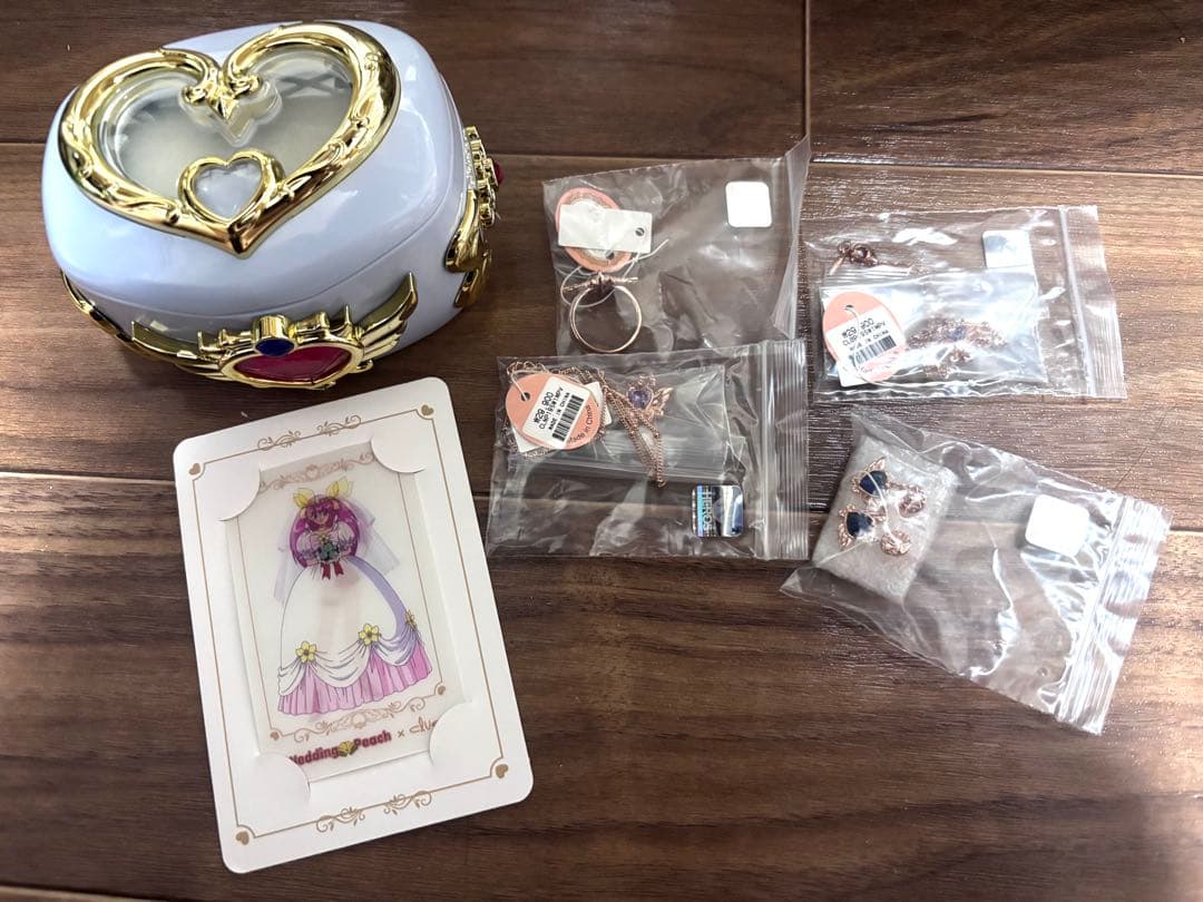 ウェディングピーチ　韓国限定　ジュエリーボックスとアクセサリーセット