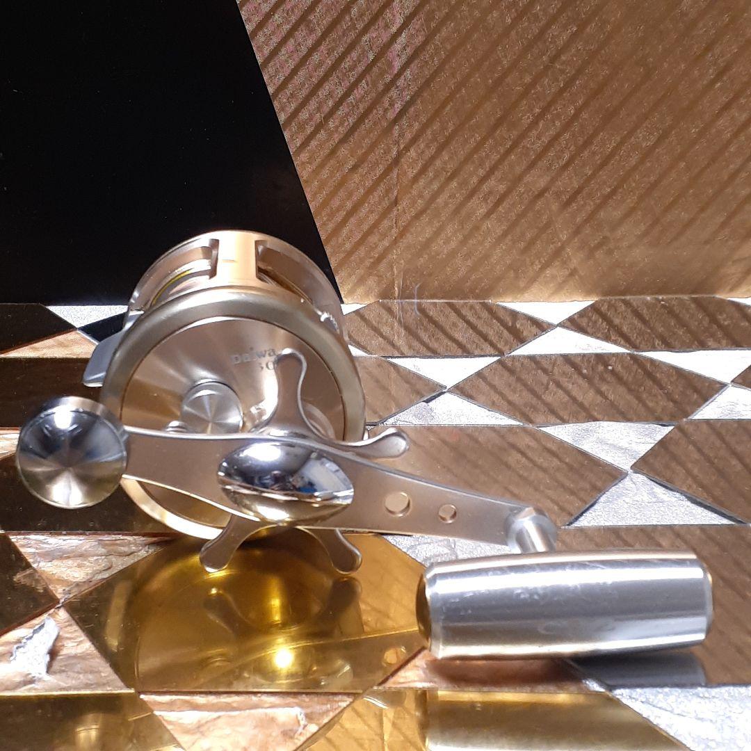 ダイワ ミリオネア CV-Z 300 ベイトリール 遠投カゴ釣り 船用 タイラバ