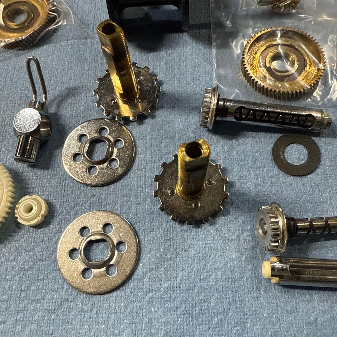 ABU アンバサダー2500c中古パーツ補修用に　セット