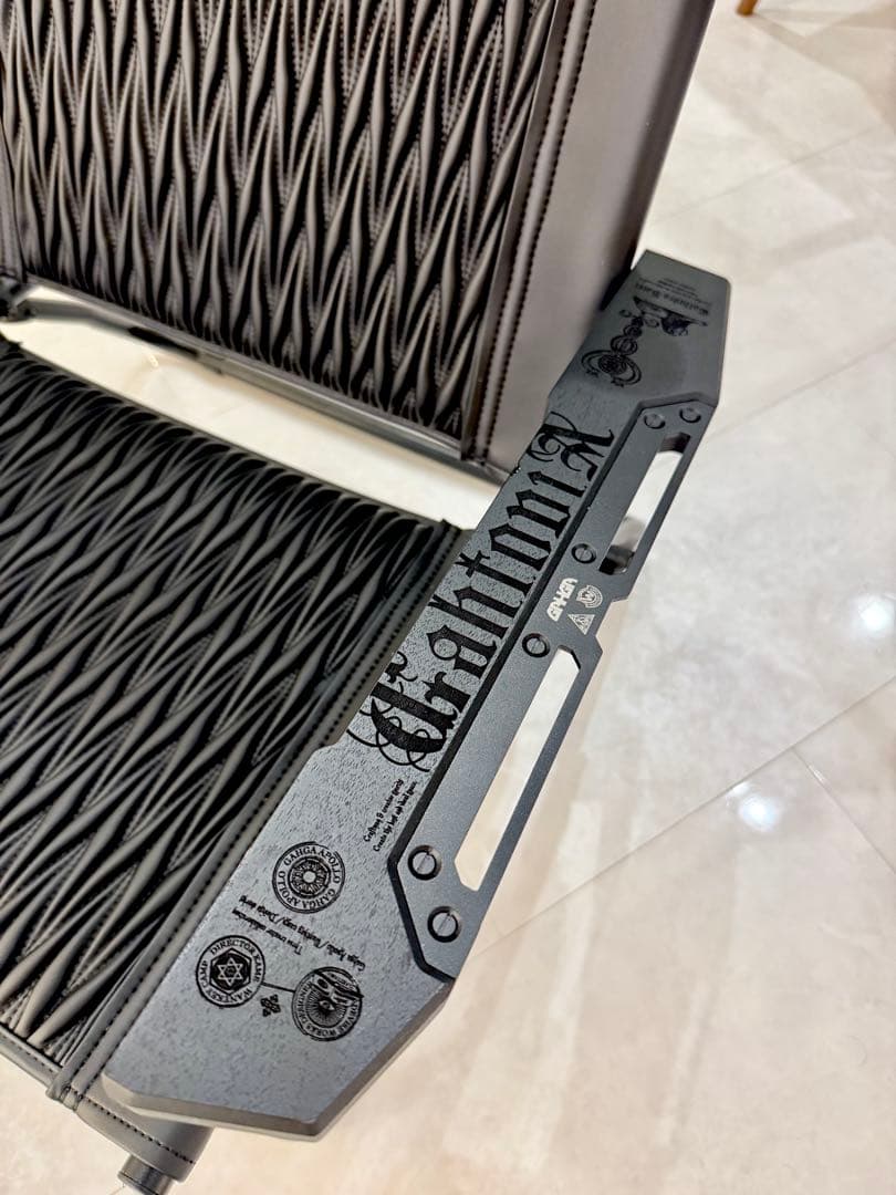 GAHGA GAHTOPIA ガートピア ハイバック 張替シート&肘掛　黒刺繍