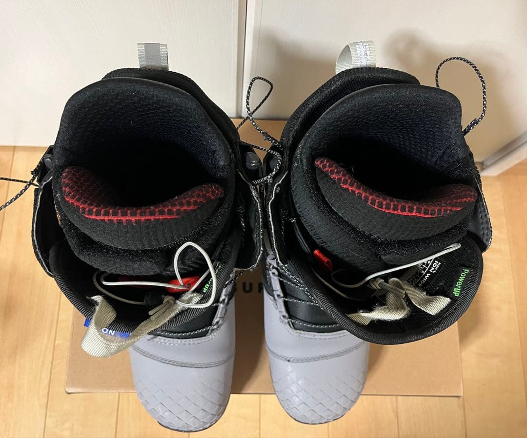 【美品】BURTON バートンion アイオン27cm ワイド