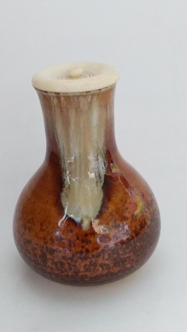 比古焼 鶴首茶入 藤崎寿山 作 仕覆 西陣織 大阪蜀紅 茶道具 共箱 美品 です