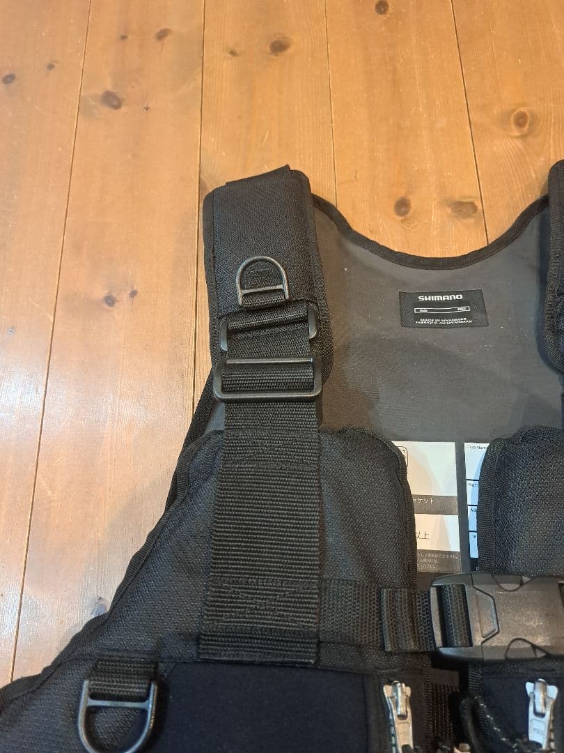 【値下げ】シマノ(SHIMANO) VF-029U ロックショアベスト ブラック