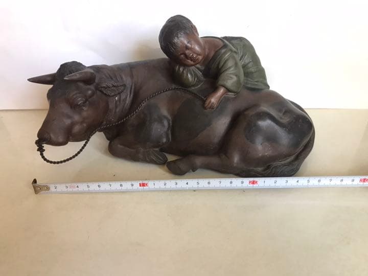 古銅製牛置物，工芸品，金工細作，長27cm，重4200克