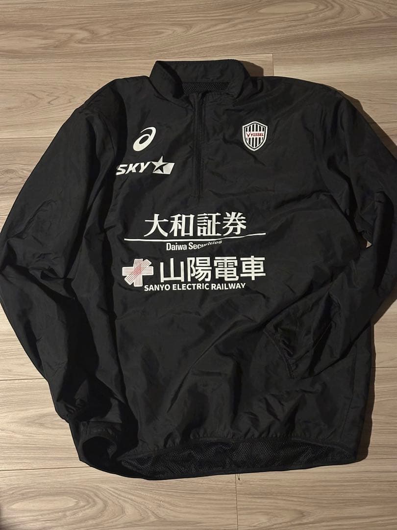 ヴィッセル神戸　支給品　ウインドブレーカー上下