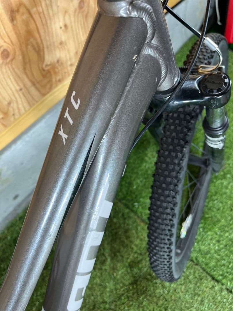 billy brown GIANT XTC jr 24インチ 外装7段ギア