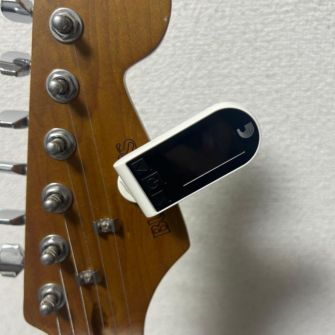 BUSKERS BST-Standard ストラトキャスター チューナー付属‼️