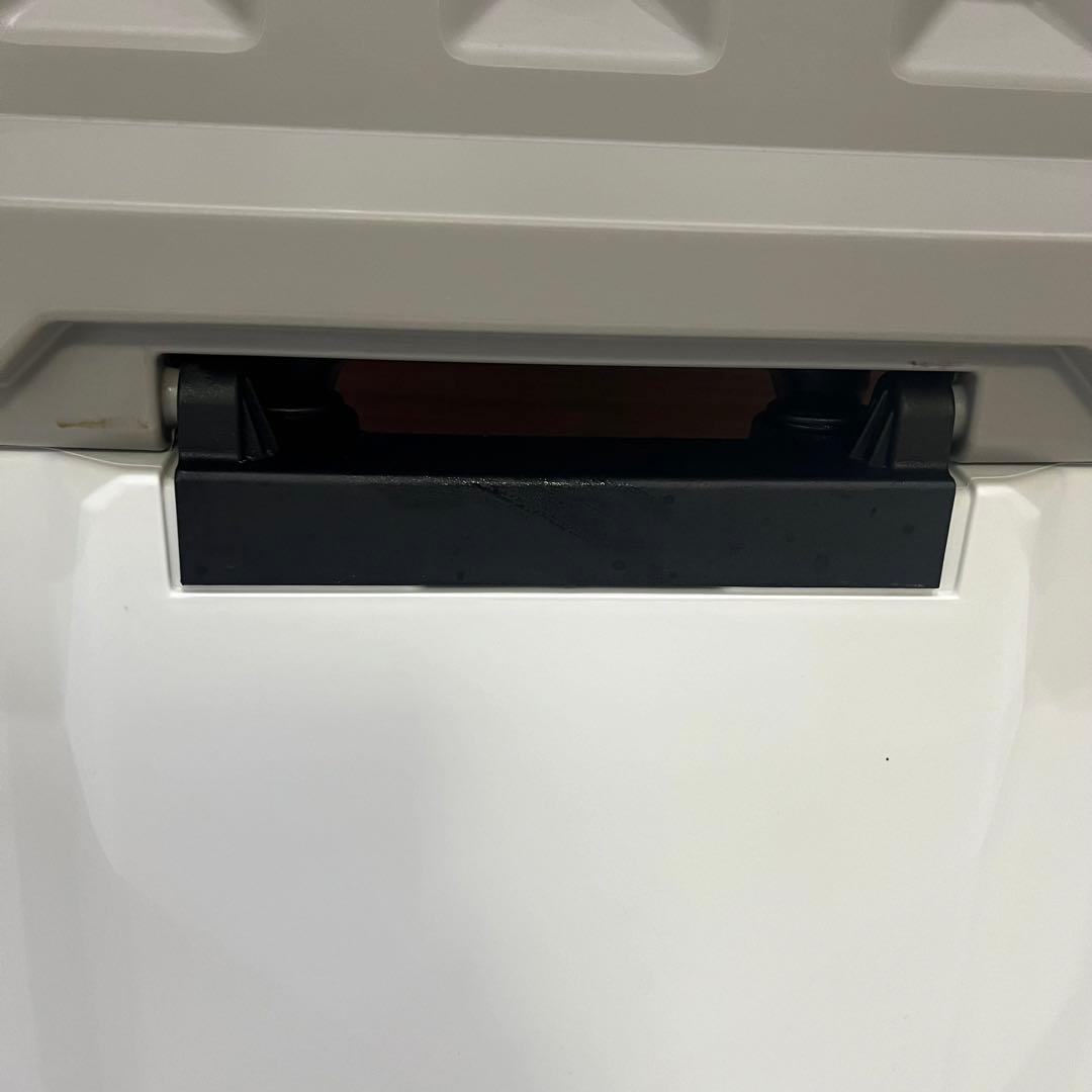 Colemanインスタントバイザーシェード /250+ クーラーボックス