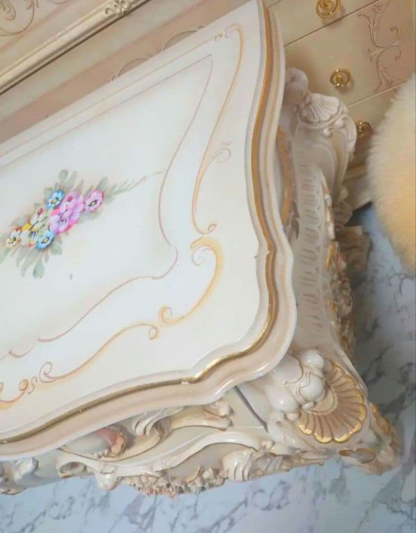 ロココ調　チェスト