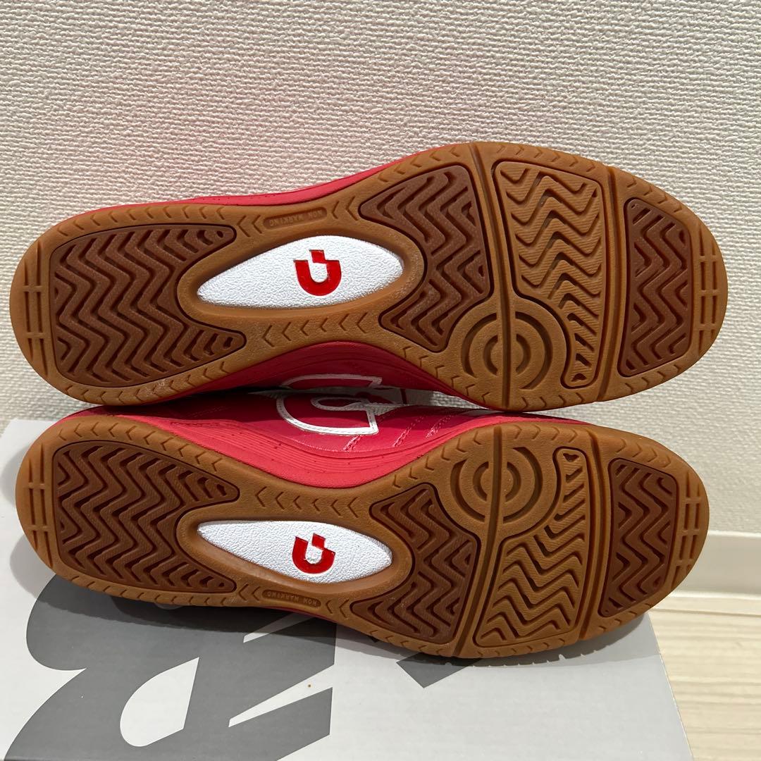 未使用品 Desporteデスポルチ サンルイス KI3 26.5 赤