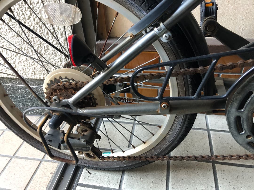 発送不可 【尼崎近辺】 フォルクスワーゲン 折りたたみ自転車 タイヤ小径